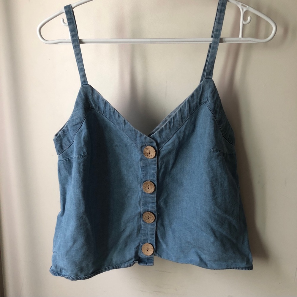 Ardene’s Crop